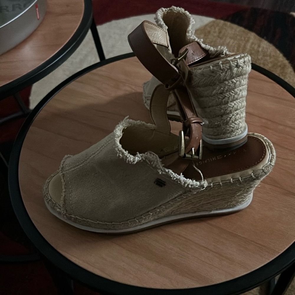 Tommy Hilfiger wedge open toe espiodril sandals.